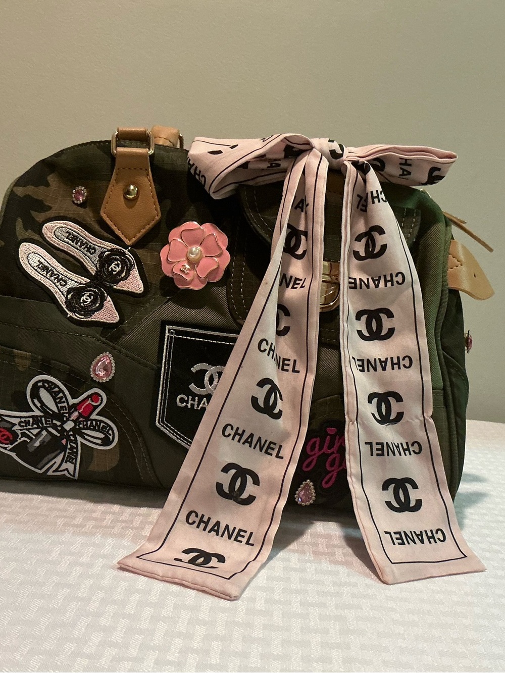 Camouflage purse with Pink Logo Twilly Ribbon